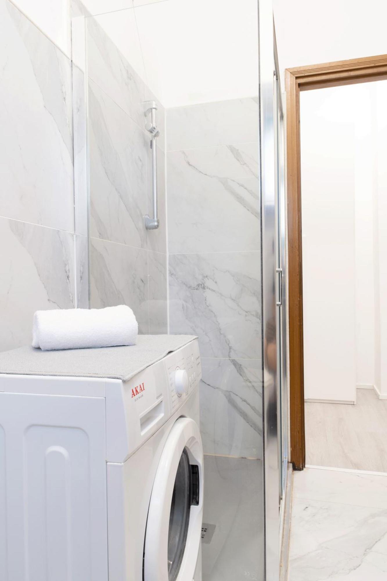 מילאנו Toma Apartment Trilocale Moderno Per Max 6 Persone מראה חיצוני תמונה